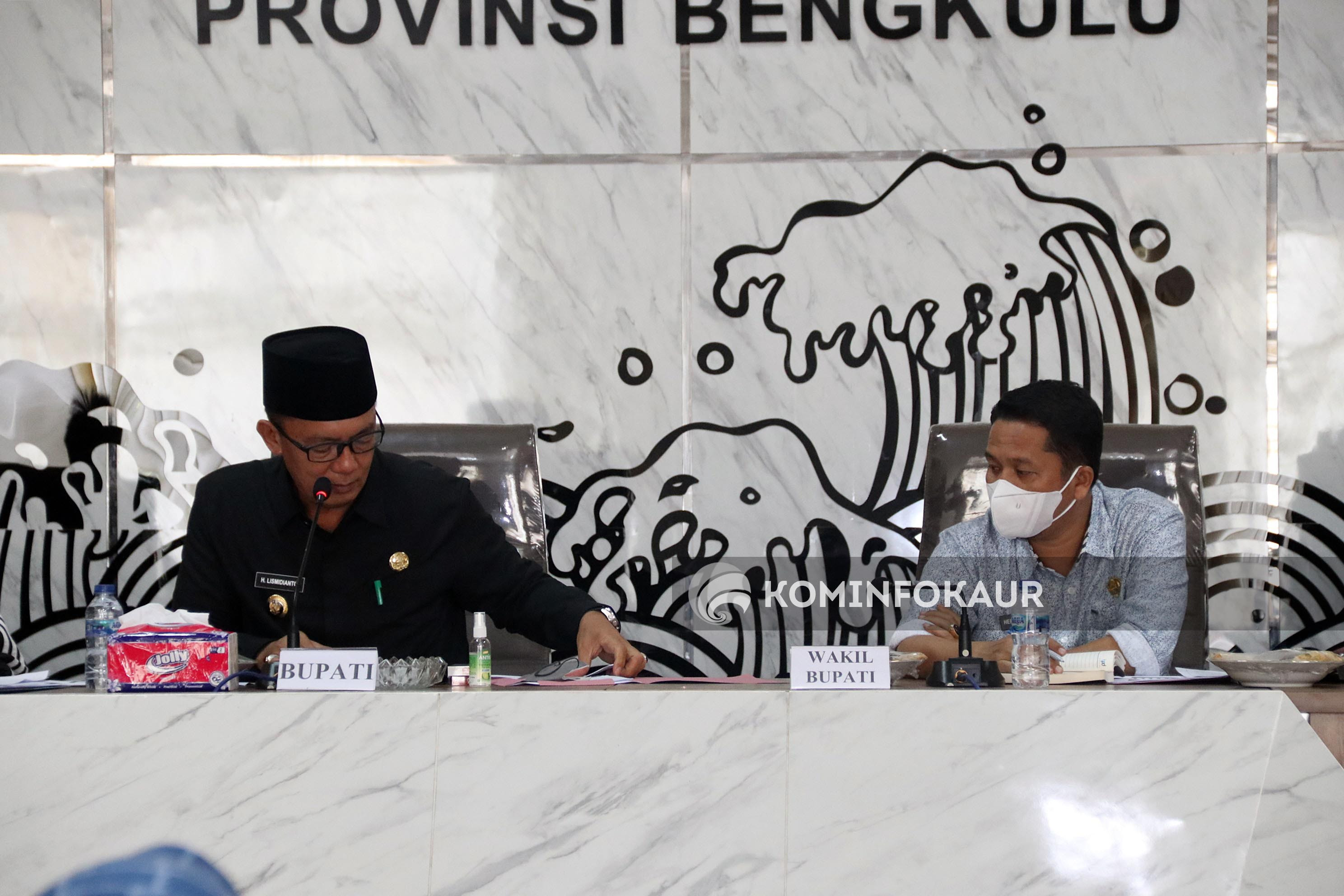 Capaian Vaksinasi Belum Memenuhi Target, Bupati Panggil Camat dan Kepala Puskesmas