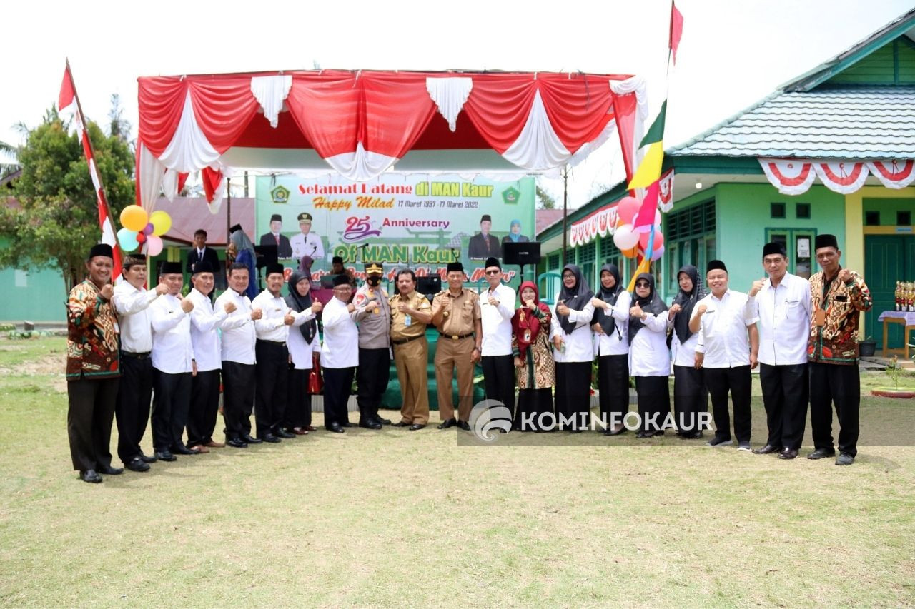 Buka Milad MAN Kaur ke-25, Staf Ahli : Membentuk Generasi Bangsa Yang Berkualitas