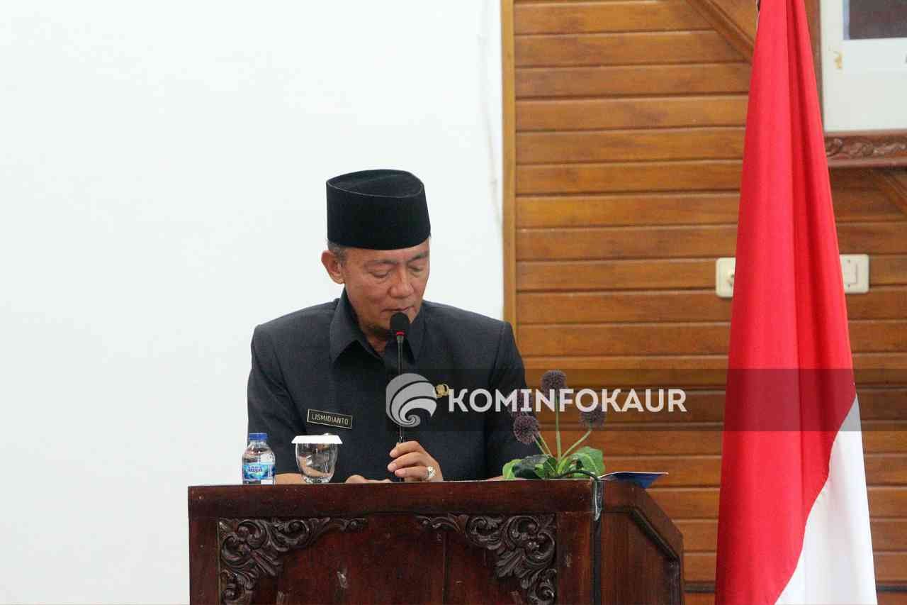 Bupati Sampaikan Jawaban Atas Pemandangan Umum Fraksi-Fraksi