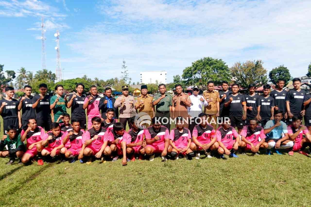 28 Kesebelasan Ramaikan Turnamen Sepak Bola APDESI Cup