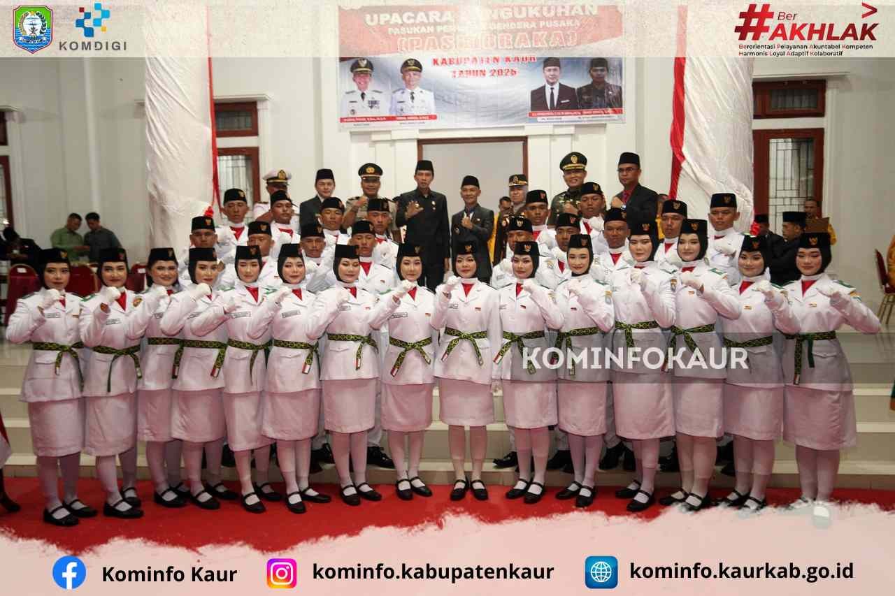 Bupati Kaur Kukuhkan 30 Anggota Paskibraka 