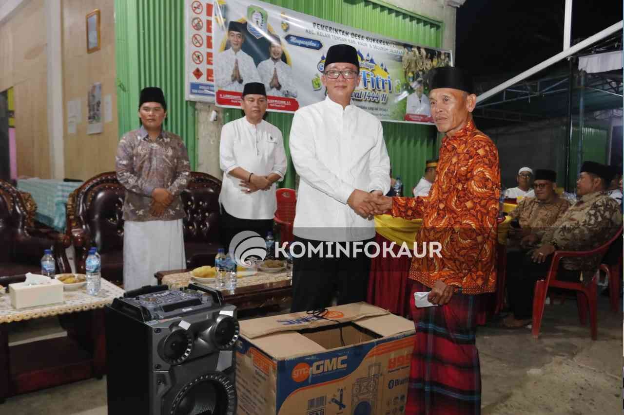 Silaturahmi di Desa Sukarami 2, Bupati Ajak Masyarakat Bersatu Wujudkan Kaur BERSERI