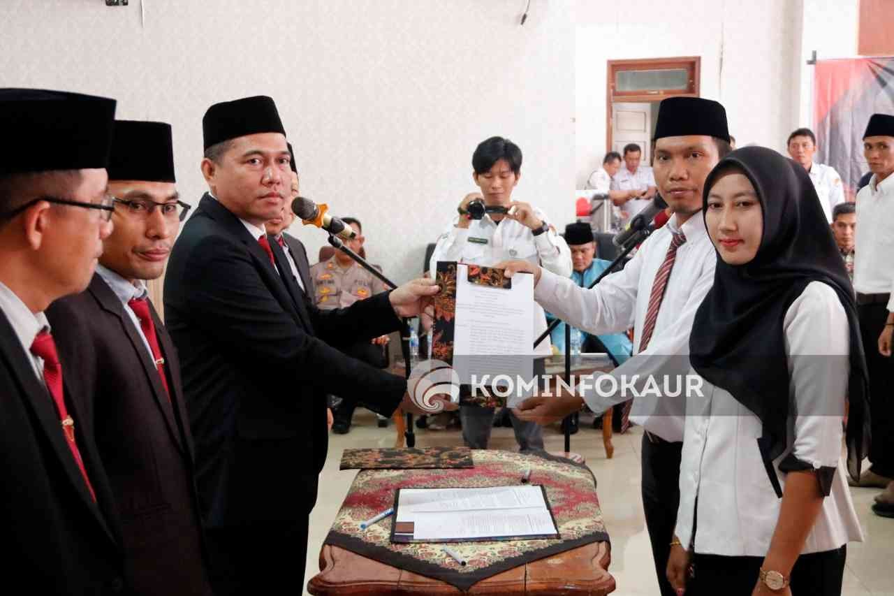 KPU Kaur Lantik 75 PPK Pemilukada 2024, Bupati : Jalankan Tugas Dengan Profesional