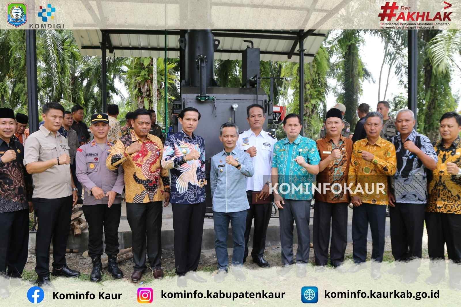 Inovasi Pengelolaan Sampah, Incinerator Diuji Coba di TPS Desa Guru Agung I