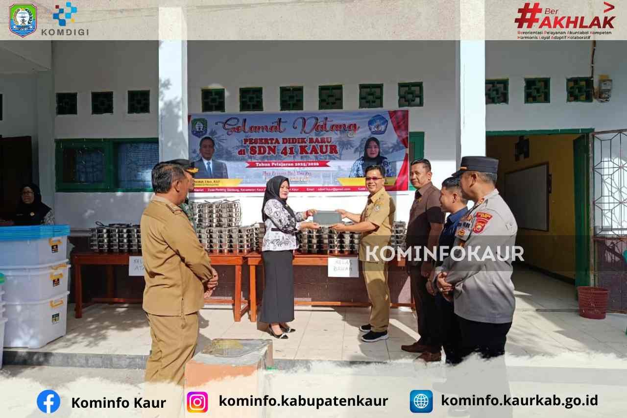 Launching Program Makan Bergizi Gratis di SDN 41 Kaur