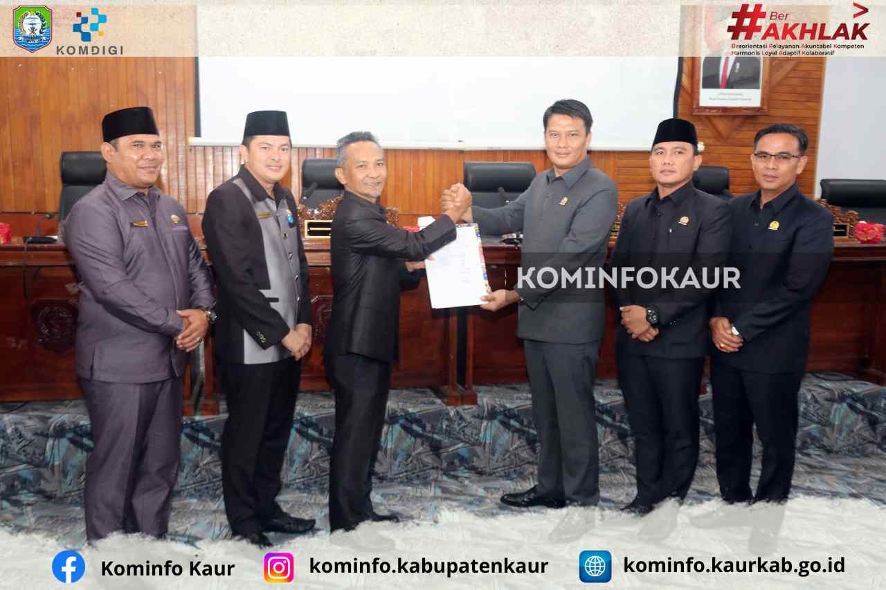Tujuh Fraksi DPRD Sepakat Sahkan Ranperda RPJMD 2025-2029 Jadi Perda 
