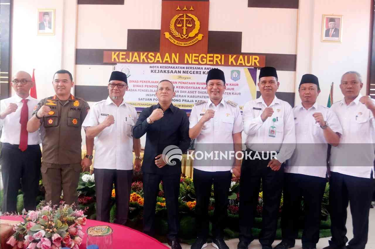 Lima OPD Teken MoU Dengan Kejari Kaur