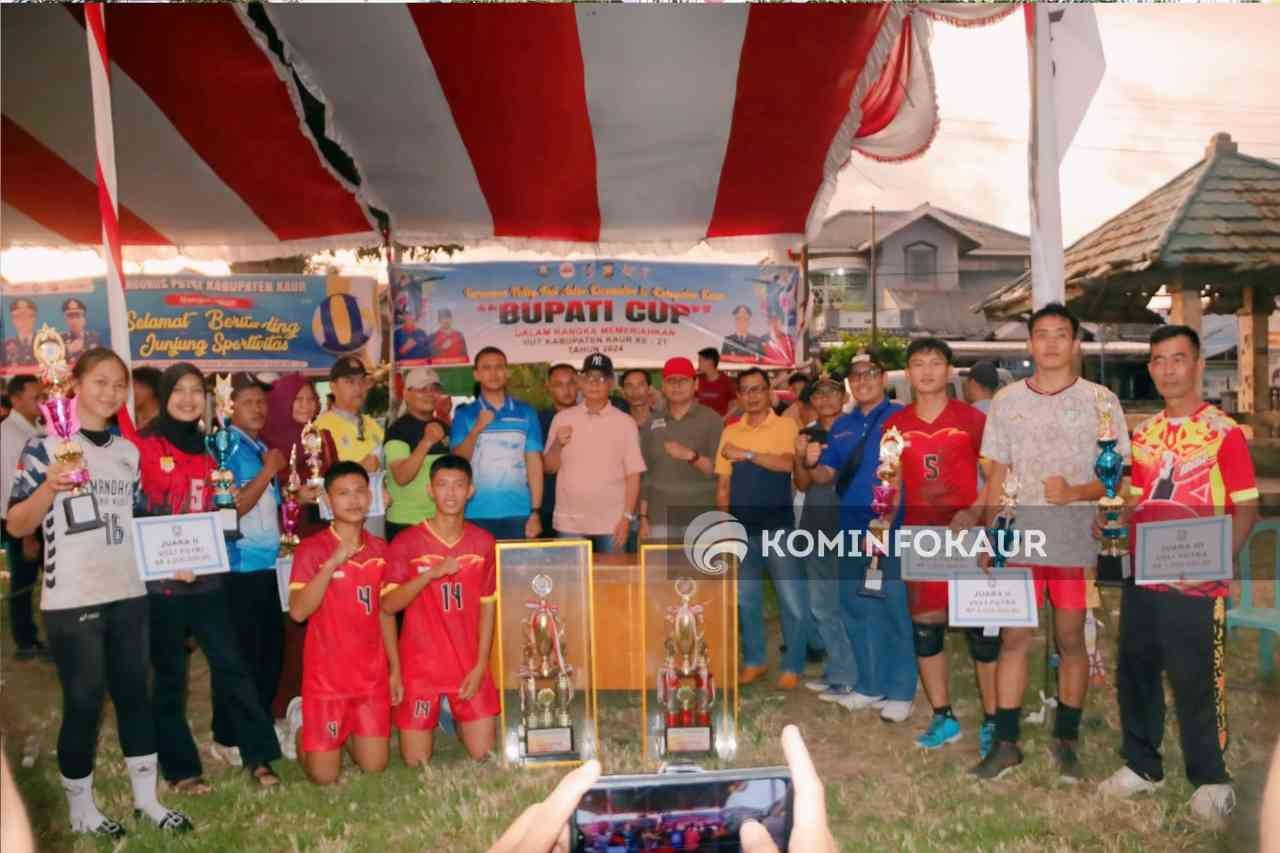 Tim Tanjung Kemuning Putra dan Tim Luas Putri Jawara Turnamen Bola Voli Bupati Cup 2024