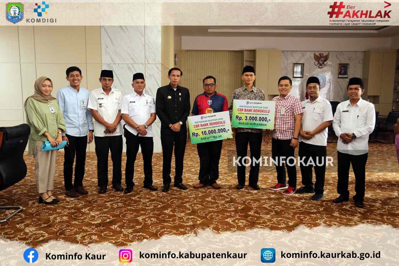 Bupati Kaur Serahkan CSR Bank Bengkulu Senilai 13 Juta Rupiah