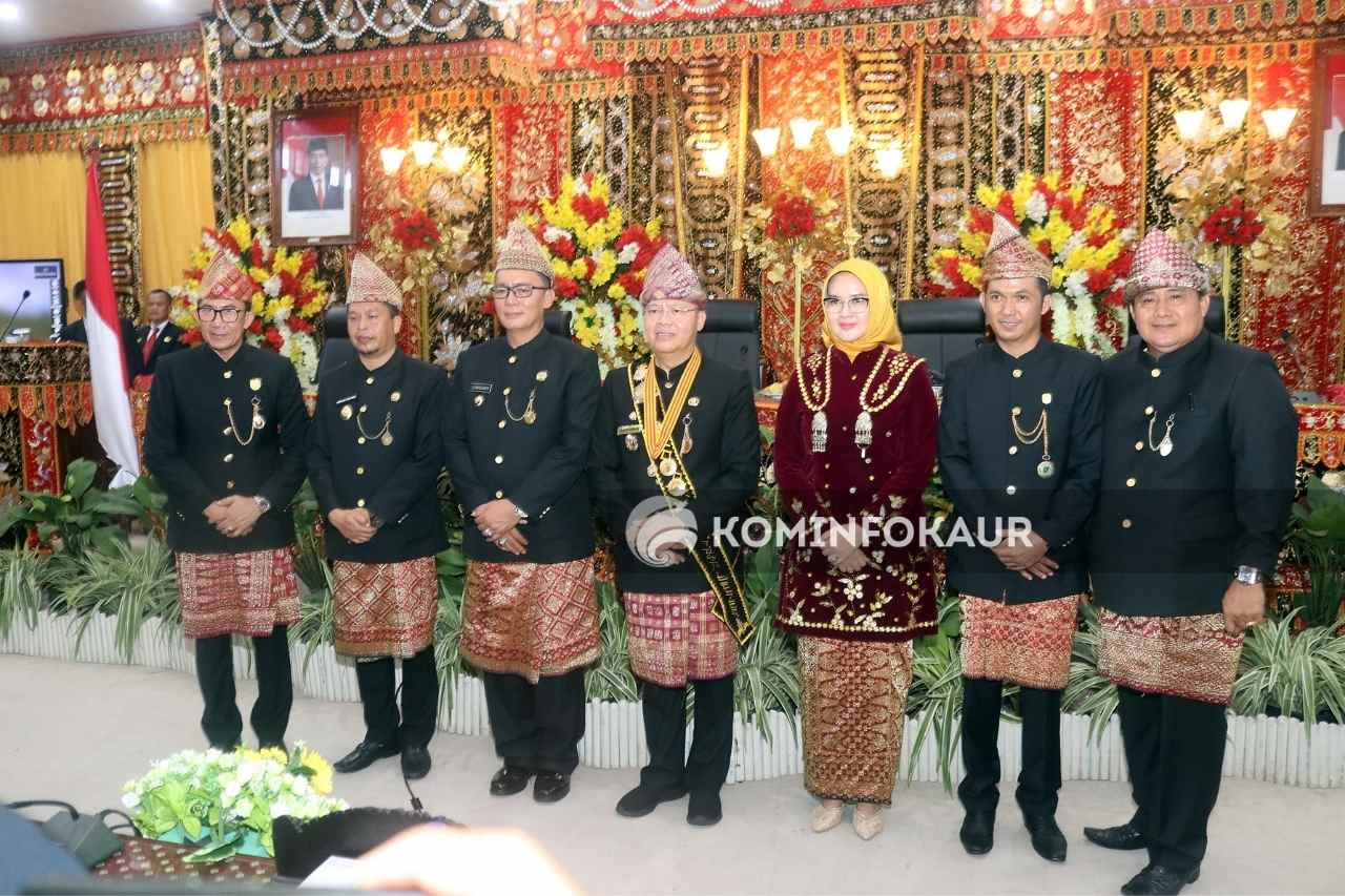 Paripurna HUT Ke-19, Bupati Sampaikan Lima Prioritas Pembangunan