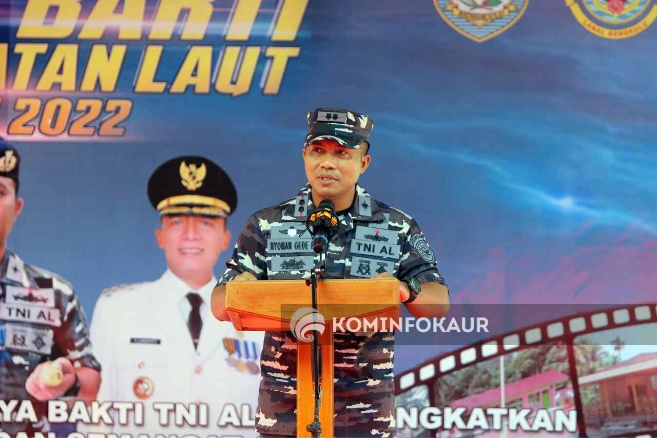 Danlanal : Karya Bakti TNI AL Perkokoh Kemanunggalan TNI dan Rakyat