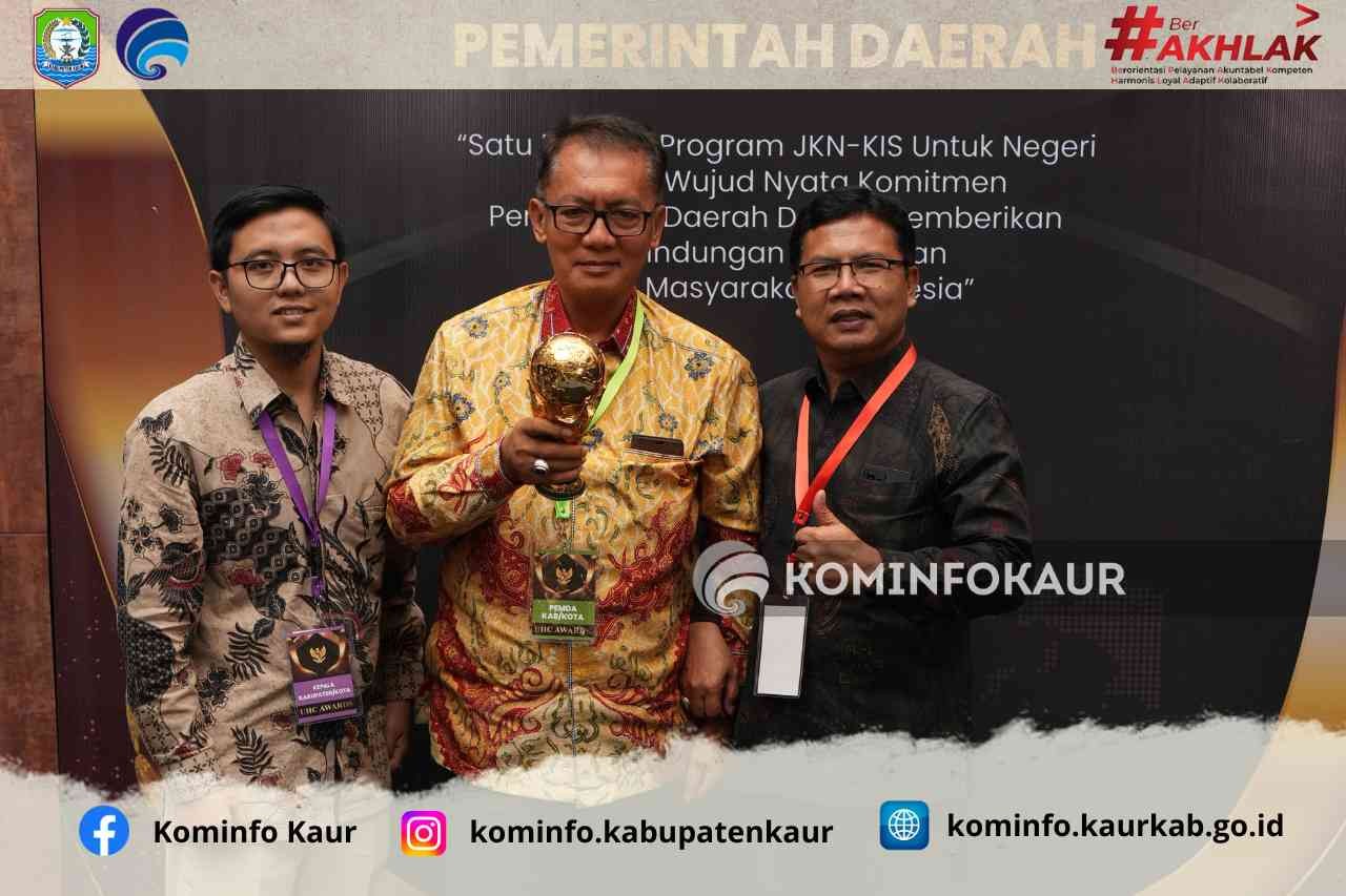 Pemkab Kaur Raih Penghargaan Universal Health Coverage Kategori Madya