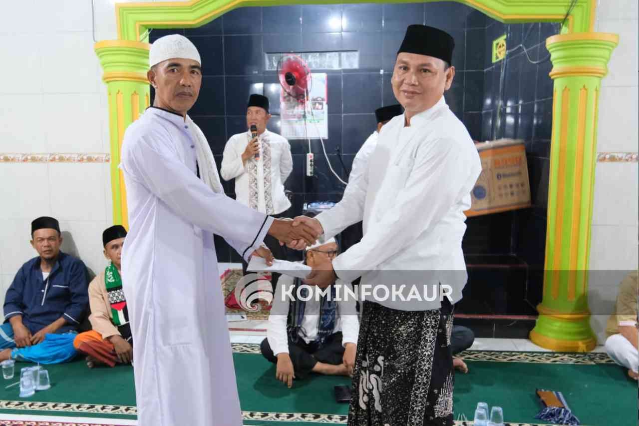 Sekda Sambangi Masjid Thoriqul Jannah