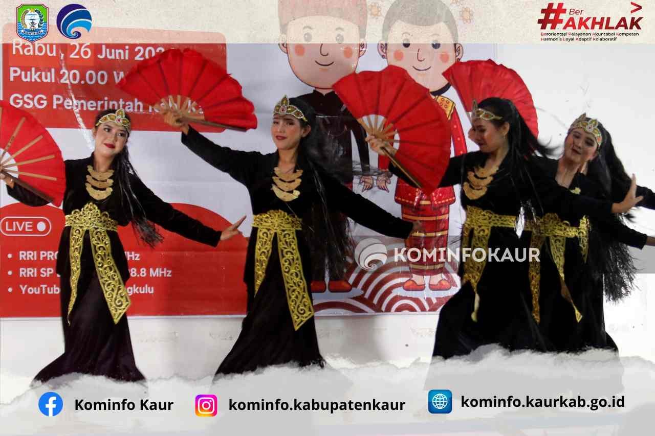 RRI Gelar  Pagelaran Seni Budaya, Bupati : Mari Kita Jaga dan Lestarikan Budaya Bangsa 