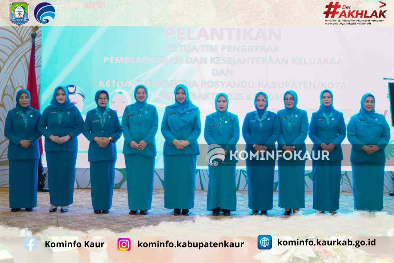 Resmi Dilantik, Ny. Poppy Tatriansi Gusril Ketua TP PKK dan Pembina Posyandu Kabupaten Kaur 