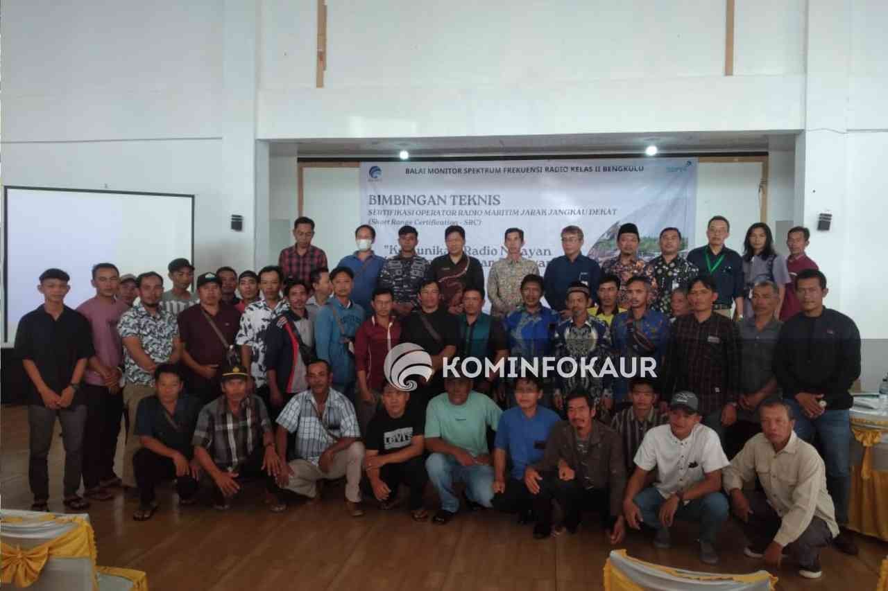 Nelayan Kaur Dilatih Radio Maritim