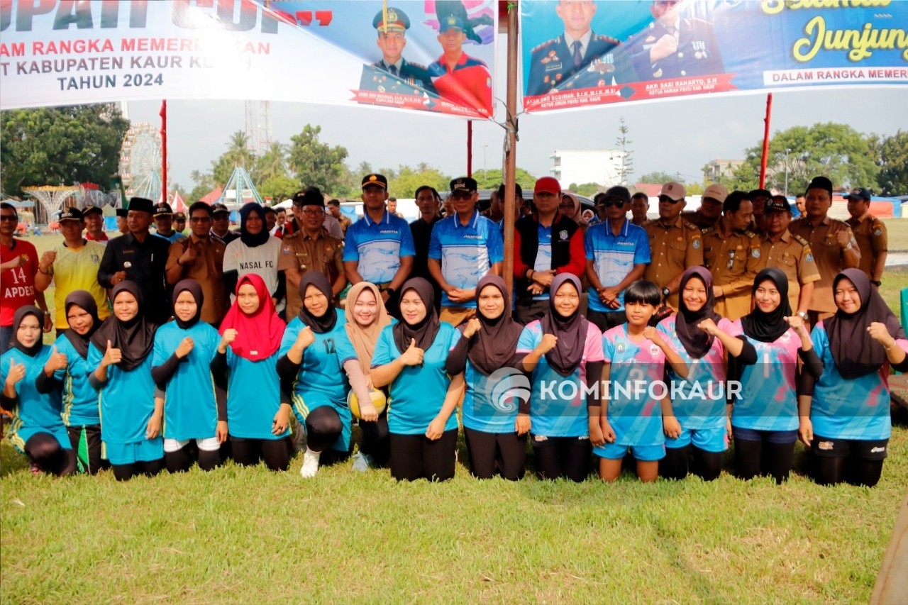 Total Hadiah Rp 13 Juta, Turnamen Bola Voli Bupati Cup 2024 Resmi Dimulai